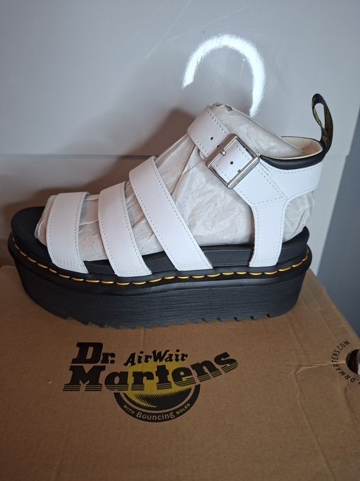 Dr Martens sandały bestseller