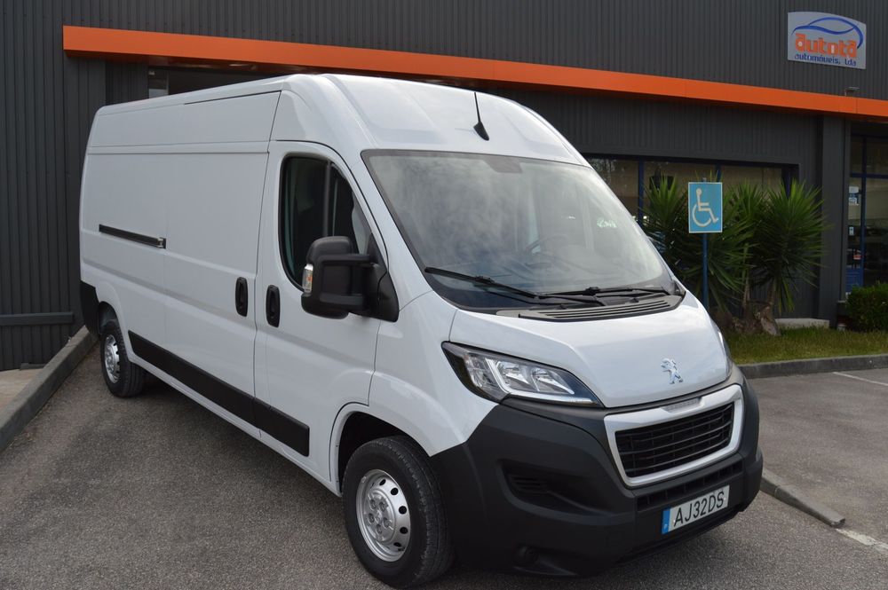 Peugeot Boxer 2.2 BlueHDi 335 L3 CD