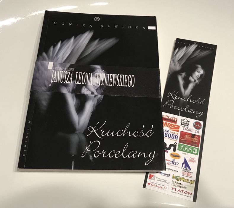 KSIĄŻKA „Kruchość Porcelany” Monika Sawicka plus Zakładka