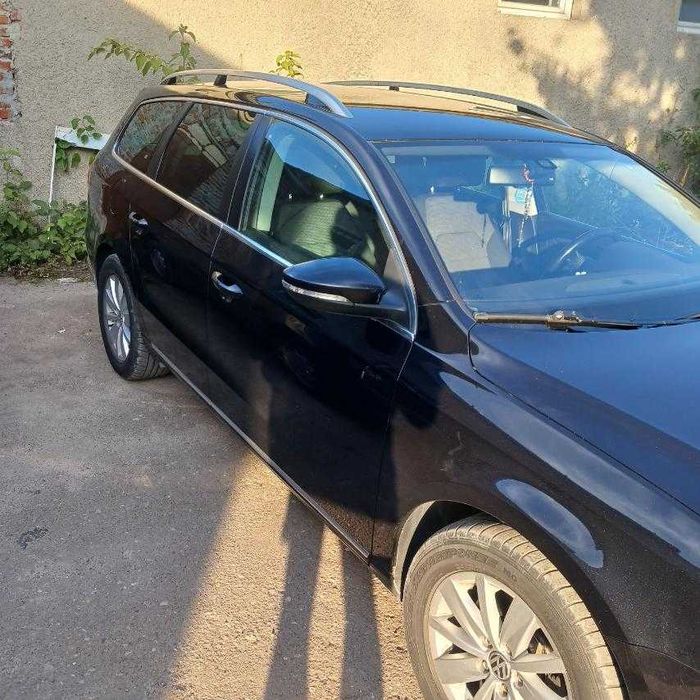 Volkswagen Passat 2011 VIN WVWZZZ3CZCE056131 фото оголошення 9 з 19