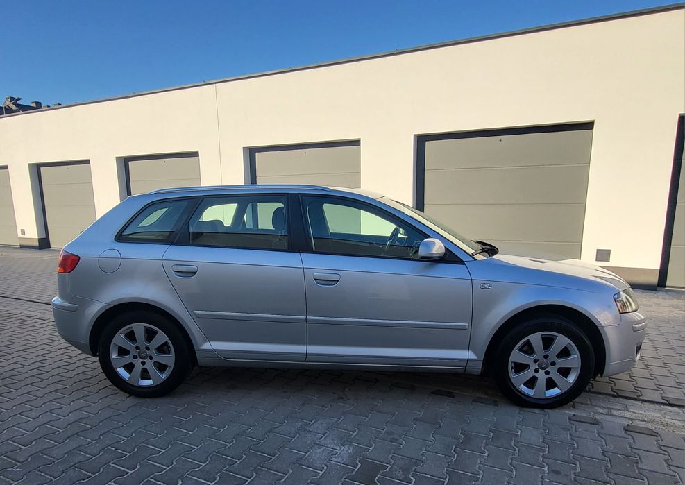 Audi A3 sportback 1.6 benzyna