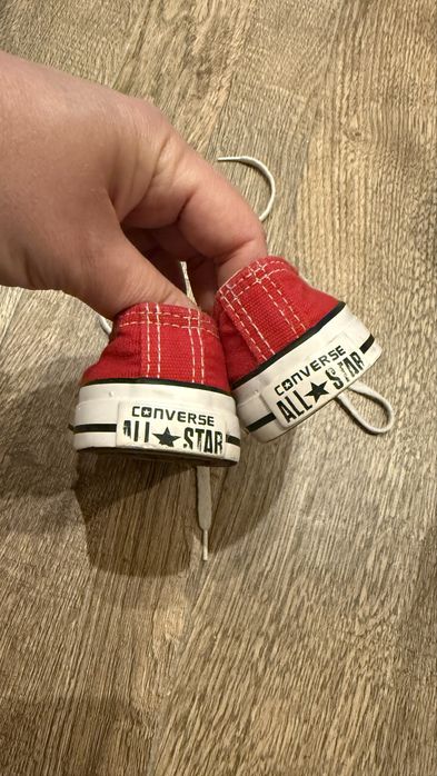 Czerwone oryginalne Converse, rozmiar 25, stan bardzo dobry