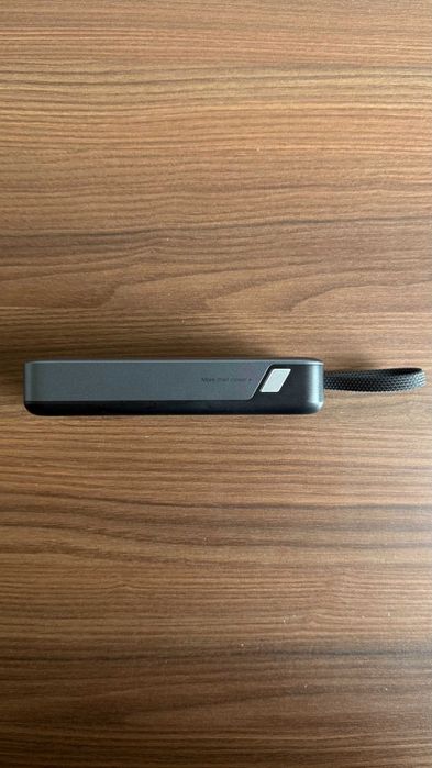 Ugreen szybki powerbank 20000mAh 45W USB-C wbudowany kabel do telefonu