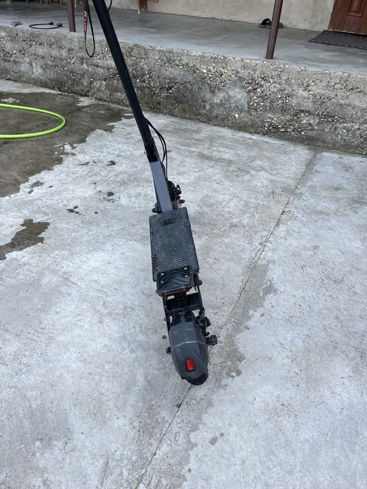 Продам електро самокат kukirin G2 цена 21тисяча