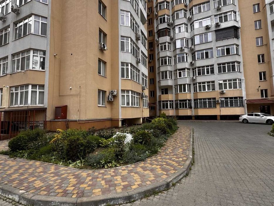 2к квартира 83 м² от строителей у Парка Победы. Правильная планировка. Комфортный 3 этаж
