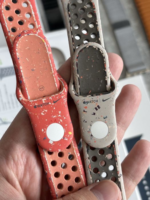 Оригінальні ремінці Apple Watch