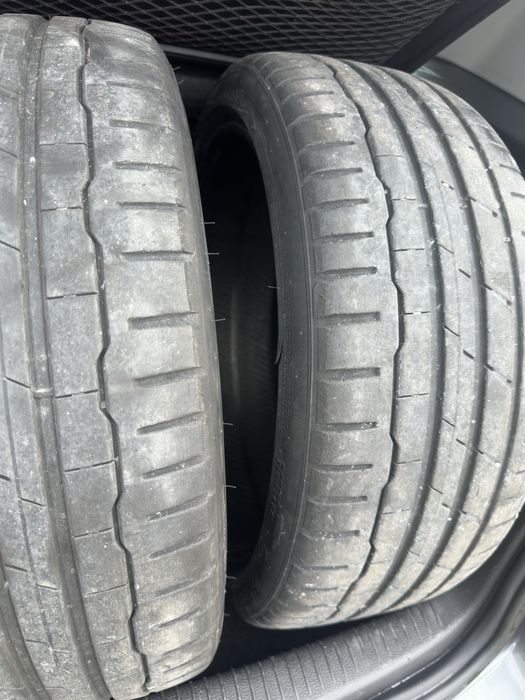 Pneus 205/40 R18  (150€ os quatros)