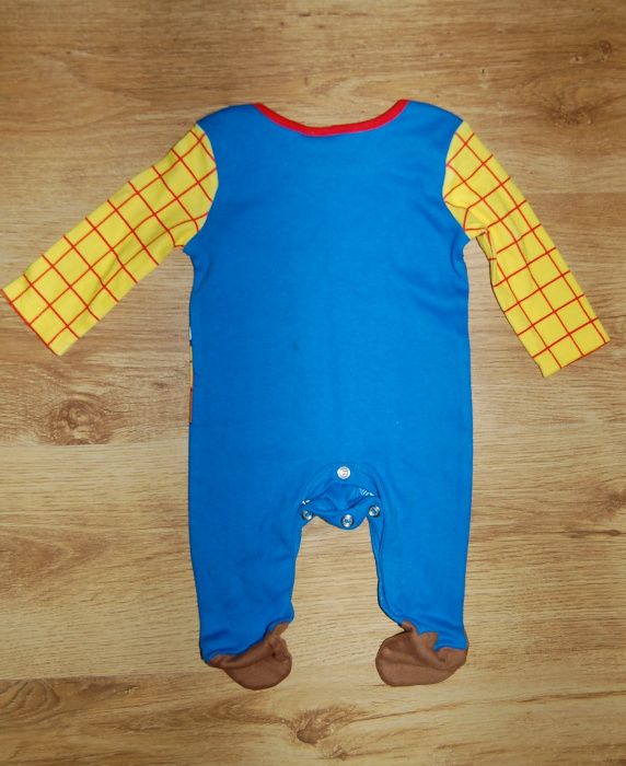 body new born Disney