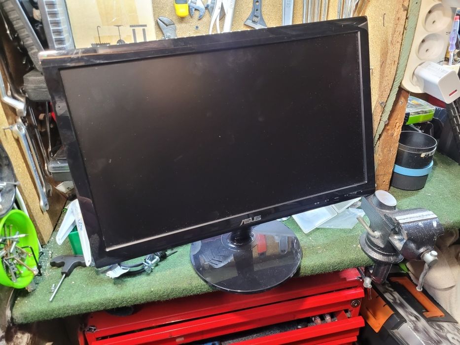 Asus monitor 19 cali