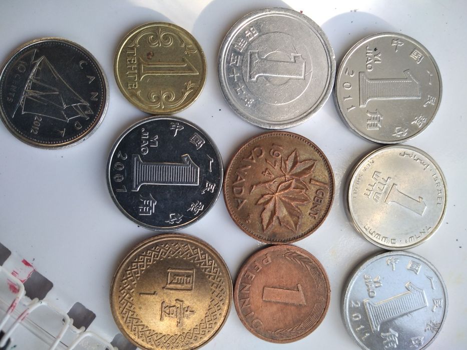 обминяю монеты всего мира разных стран предлагаю обмен на монеты