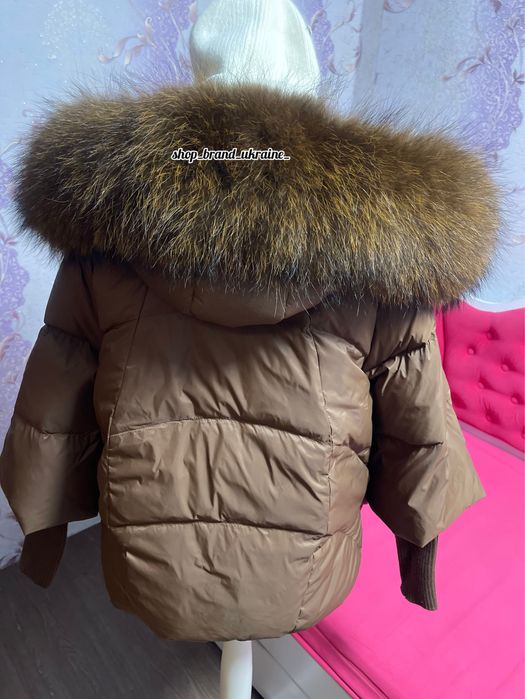 Пуховик з натуральним хутром