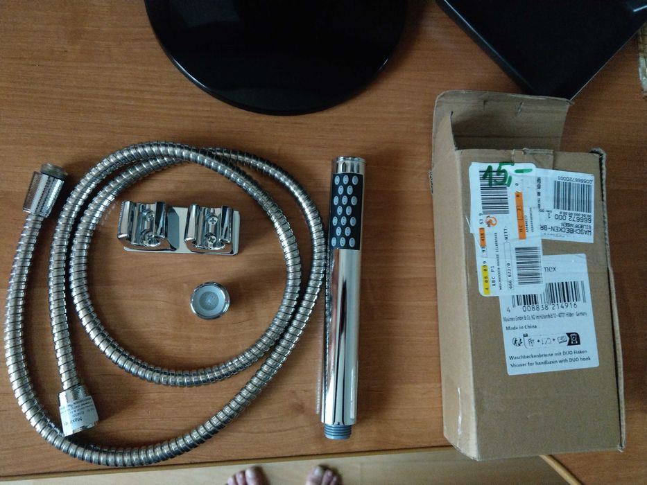 zestaw prysznicowy do umywalki Wenko