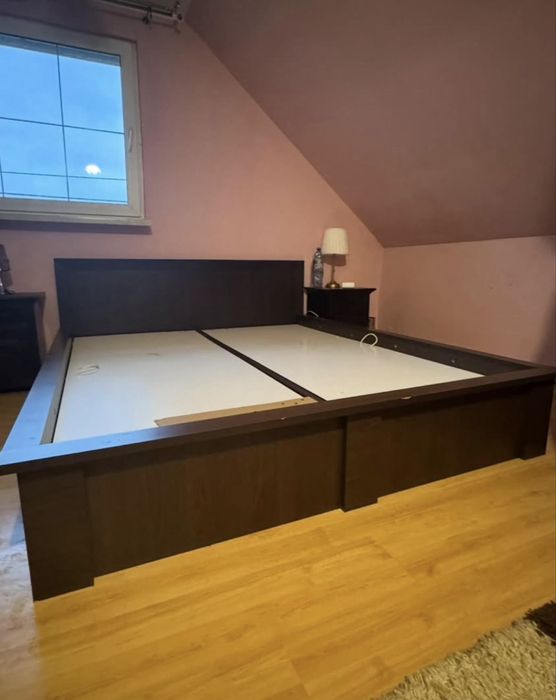 Solidne łóżko dwuosobowe 160x200 wenge z pojemnikiem na pościel