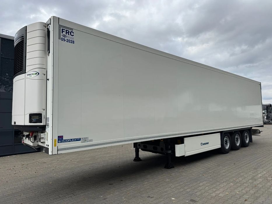 Krone Chłodnia ,Doppelstock , Carrier Vector 1950  280.000 km!!, Szer. kwiatowa 2,50m, oś podn.,