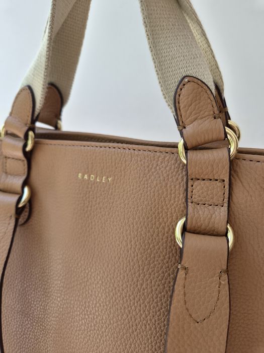 Radley Шкіряна жіноча містка сумка