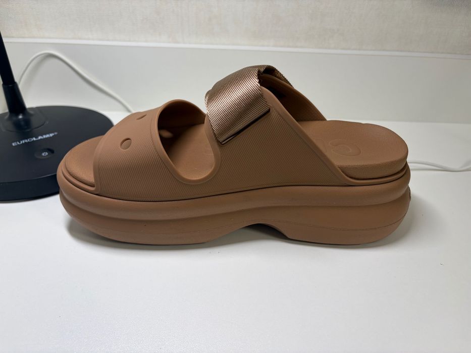 Crocs шльопанці
