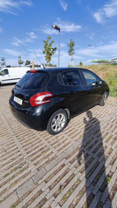Peugeot 208 1.2 Active – 2014