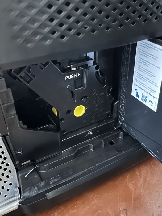 Кавомашина Philips 5500 series LatteGo з Гарантією!