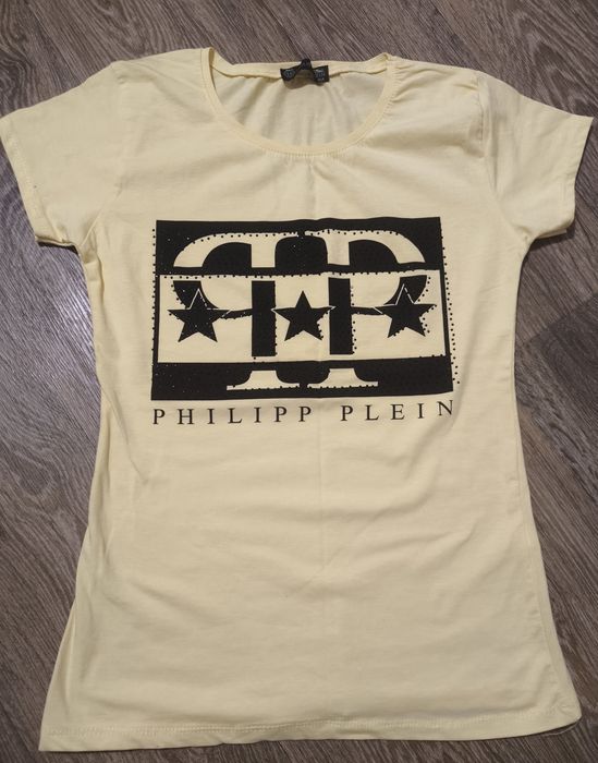 Футболка женская