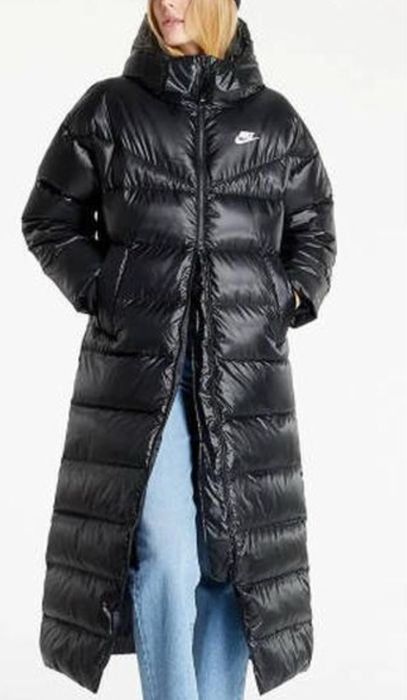 Жіночий пуховик Nike sportswear therma -fit чорний