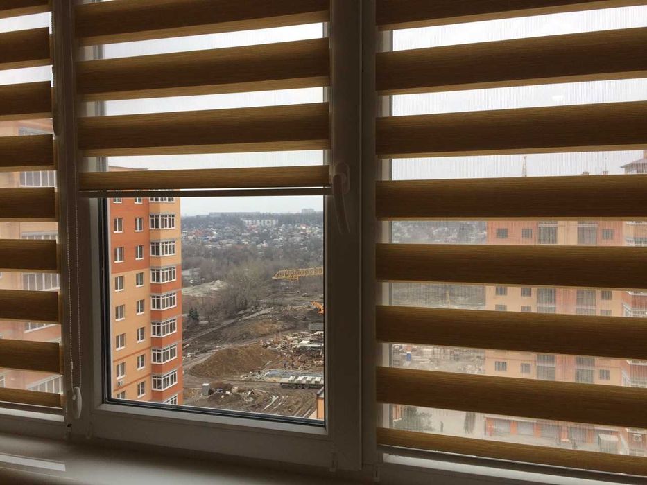 Ролеты (жалюзи, рулонные шторы) День-Ночь. По вашим размерам в Полтаве