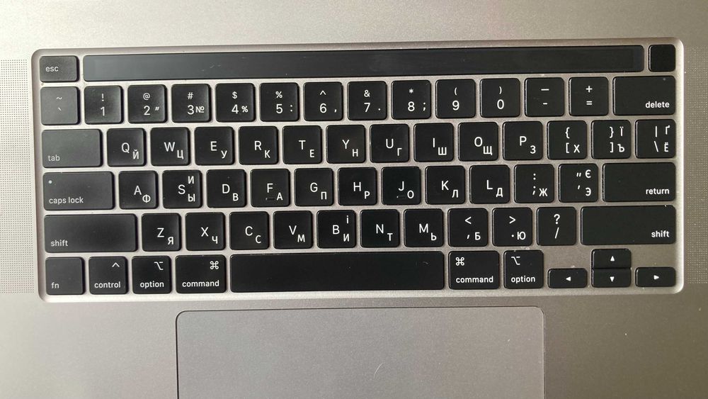 MacBook Pro 16" 2019 / i7 / 32Gb / 512Gb / 8Gb Pro 5500M (Z0XZ000W3)