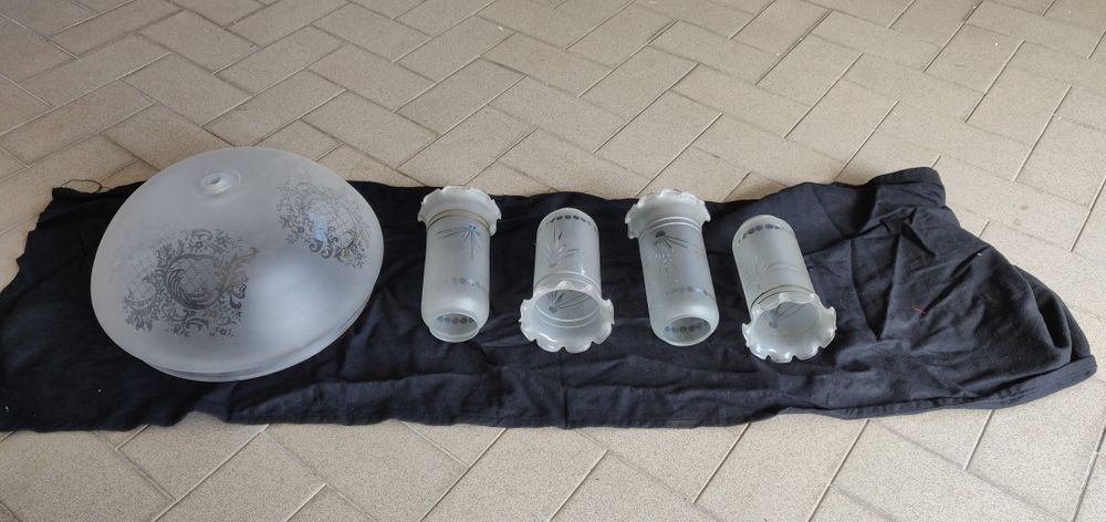 Globos e acessórios para candeeiros