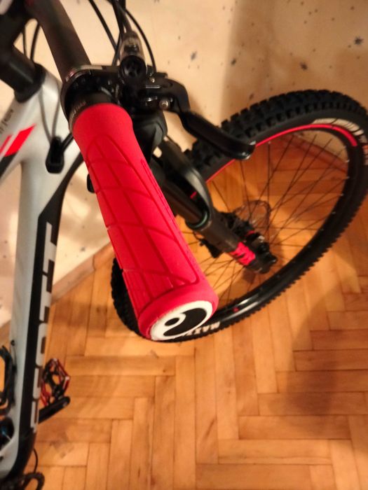 Новий карбоновий велосипед Scott Spark 930  двопідвісний