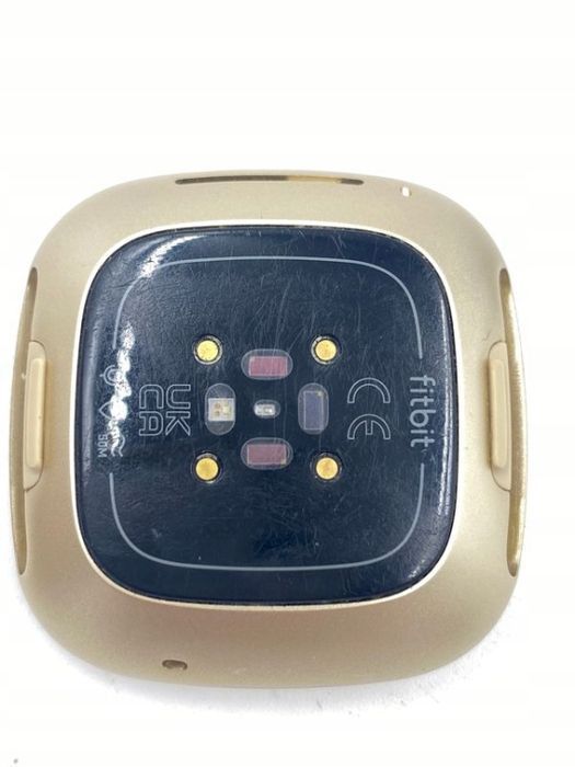 uszkodzony smartwatch fitbit versa 3 nfc wifi bluetooth opis