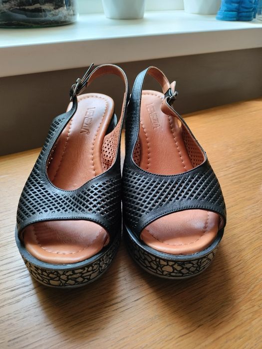 Buty Venezia sandały 39