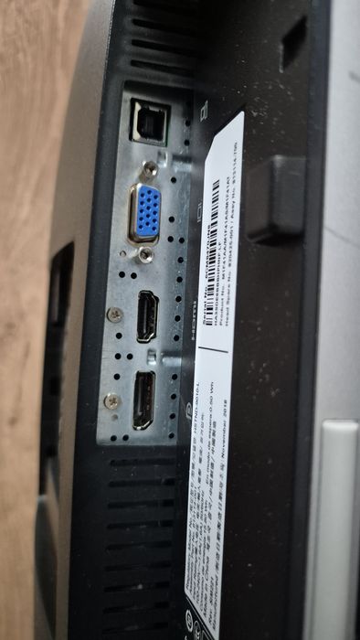 Monitor HP E202- Polecam