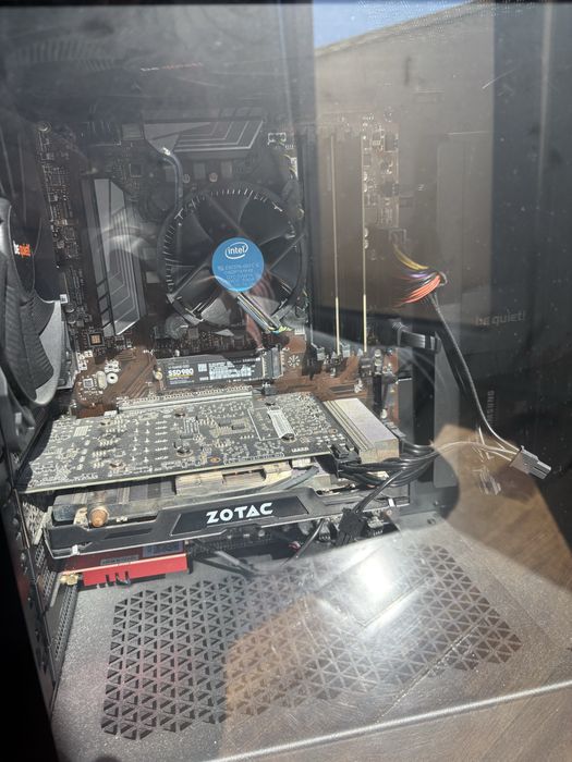 PC Gaming i5-8400 + GTX 1060 6GB + 16GB RAM — Be Quiet Pure Base 500DX