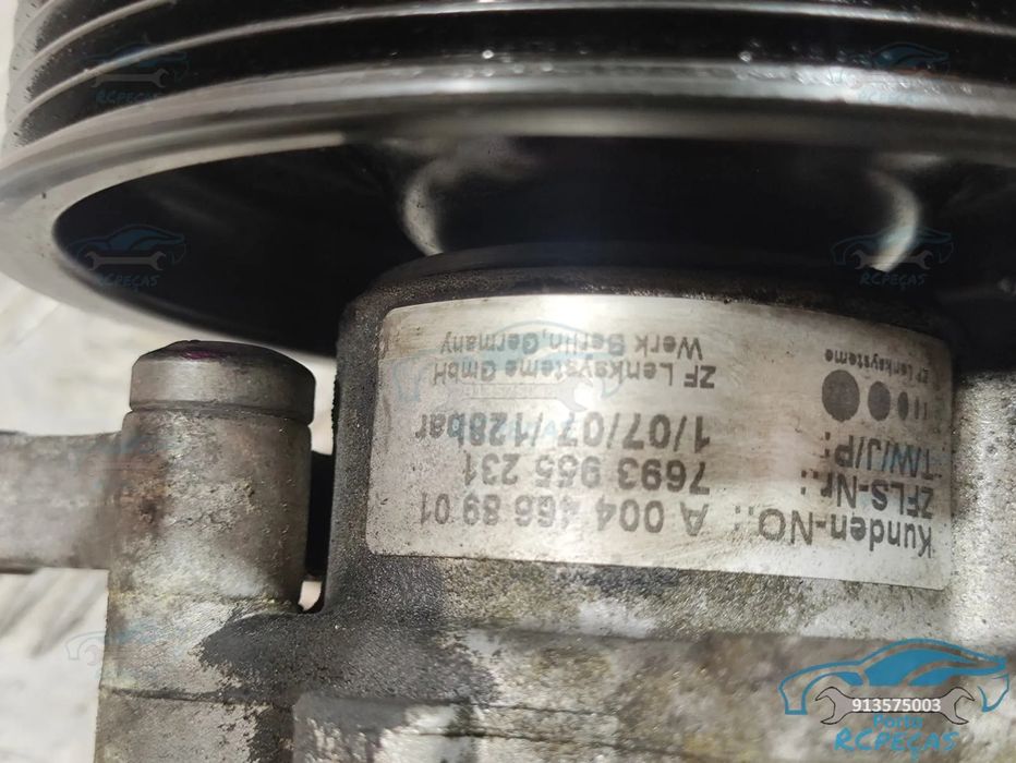 Bomba de Direção Hidraulica Lenksysteme / Mercedes Benz - 642930 |