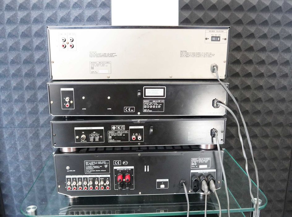 СТОЙКА  тюнер  SONY ST-S215 кассетник Sony TC-W230