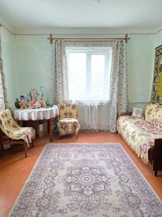 Продаж будинку в Квасилові !