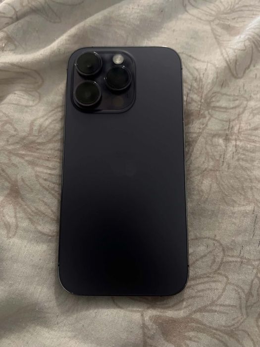 Iphone 14 pro estado novo