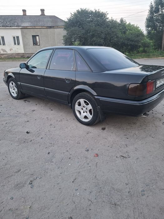 Продам ауді 100с4