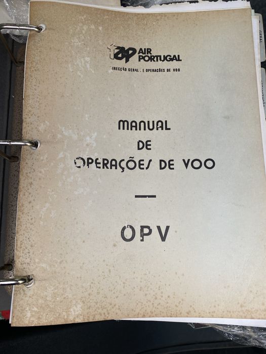 Manuais de Operaçoes Boeing 707 TAP