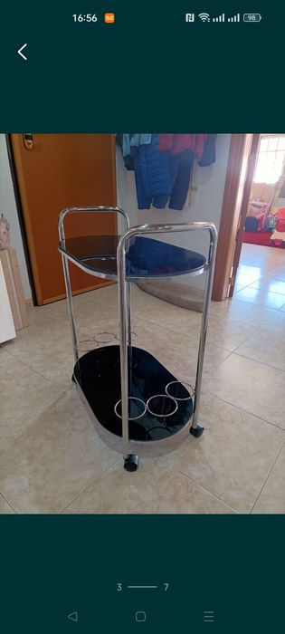 Mesa em vidro em bom estado