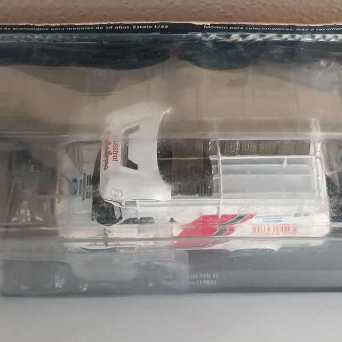 Ford Transit MK II 1/43