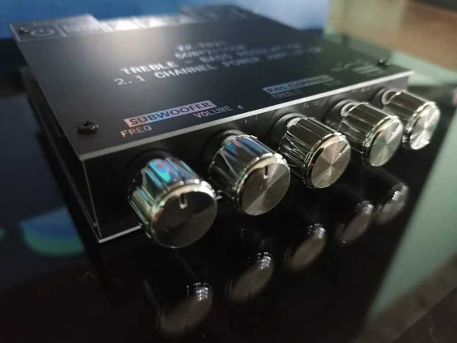 Усилитель звука 50W X 2 + 100W 2.1 канала (200W) авто стерео підсилювач 200W + аудио сабвуфер