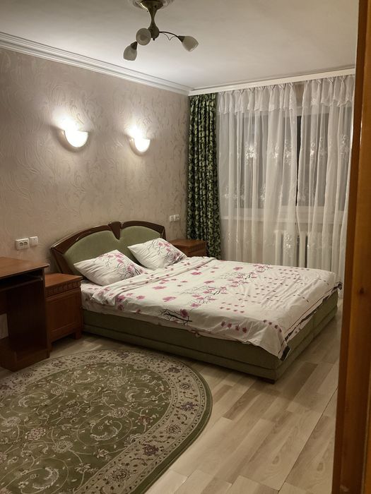 Вільна з 28.03 Майдан, Героїв Майдану, Проспект Незалежності