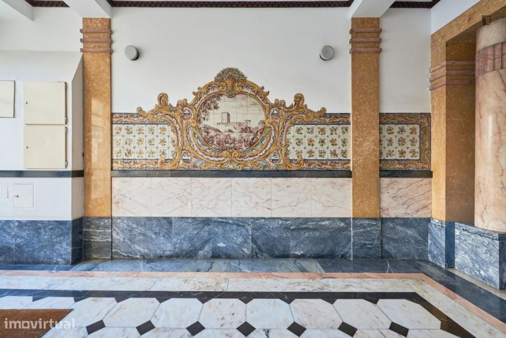 Quarto - localizado em Marquês de Pombal Lisbon