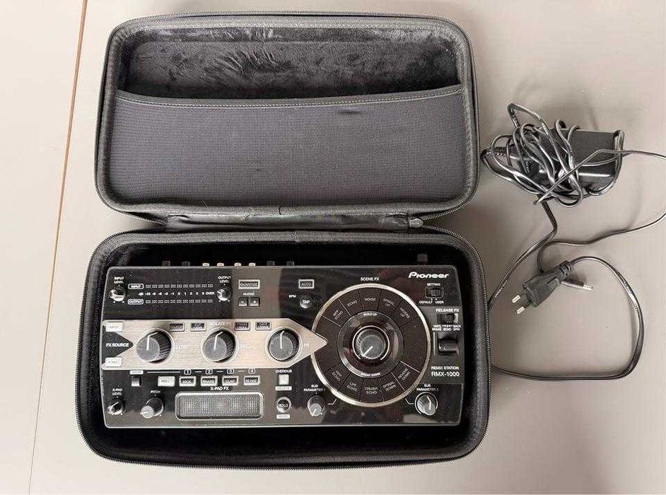 Pioneer RMX-1000 - Estojo + Cabo + Suporte
