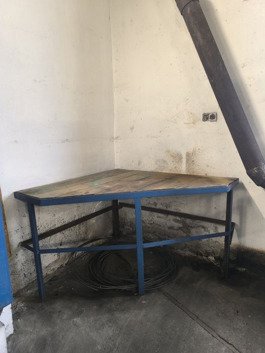 Solidny stół garażowy narożny duży