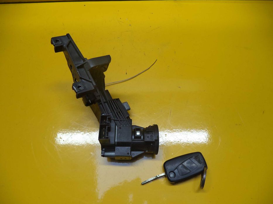 Замок зажигания Fiat Doblo 2 Fiat Fiorino Fiat Grande Punto Fiat Linea