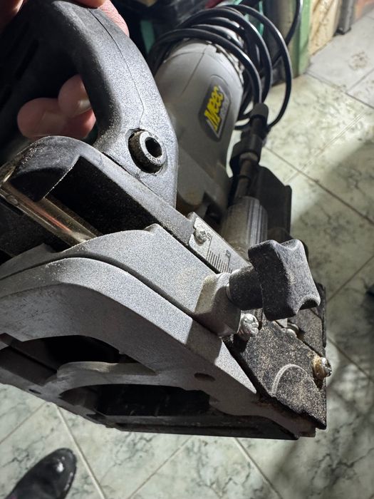 Frezarka do lameli Meec Tools 900W