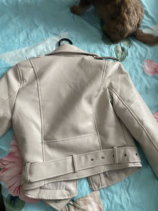 Косуха жіночу продам