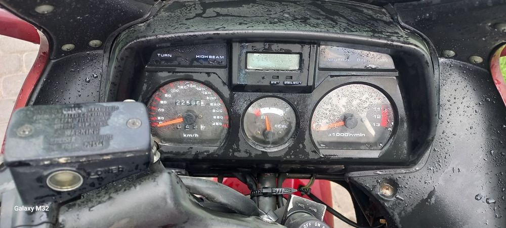 Продам мотоцикл SUZUKI модель J.