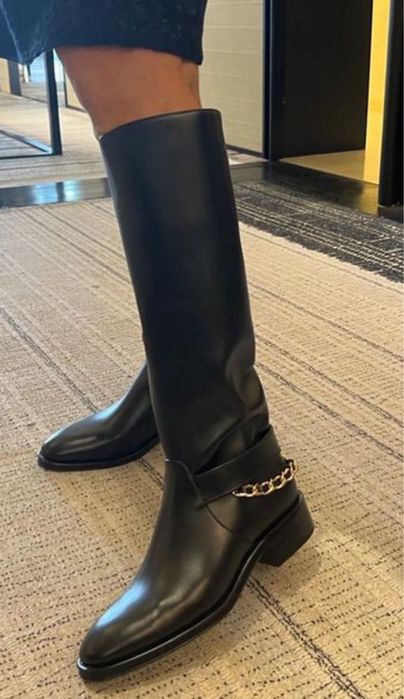 Kozaki Chanel black leather